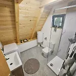 Woodland Paradise Charming Wooden In Stone 펜션 루브스키