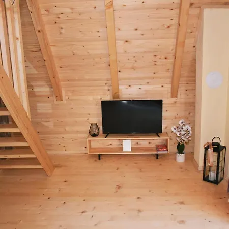 Woodland Paradise Charming Wooden In Stone Ferienhaus Ljubuški