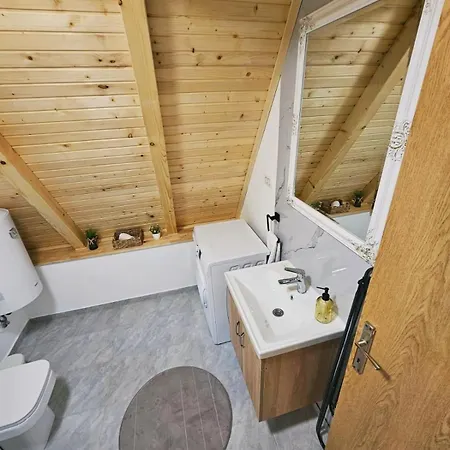 Woodland Paradise Two Charming Wooden In The Stone Casa de Férias *