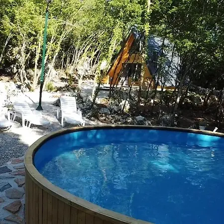 Casa de Férias Woodland Paradise Two Charming Wooden In The Stone *