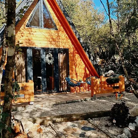 Woodland Paradise Charming Wooden In Stone Holiday home